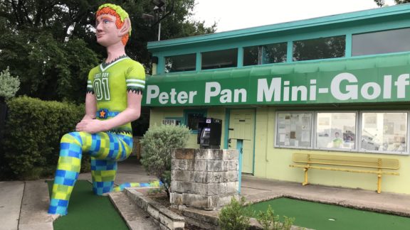 peter-pan-mini-golf-austin